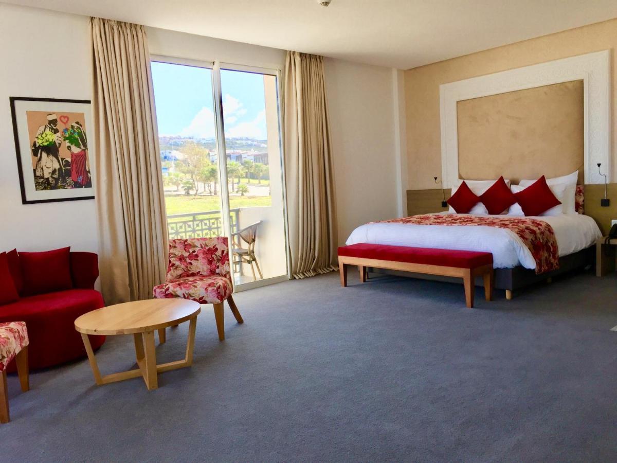 Mandarin Palace Hotel & Spa 丹吉尔 外观 照片 A room at the hotel