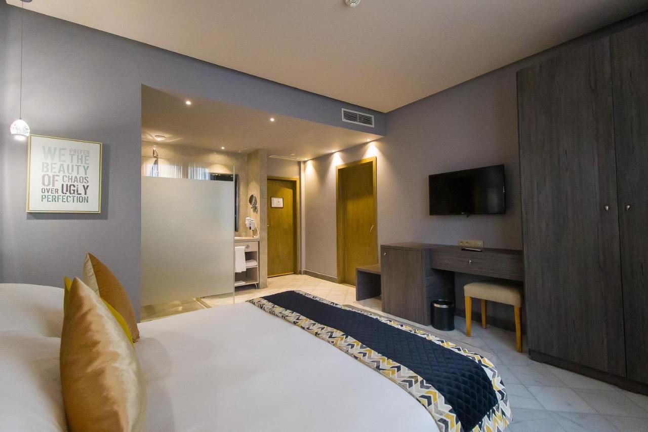 Mandarin Palace Hotel & Spa 丹吉尔 外观 照片 A room at the hotel