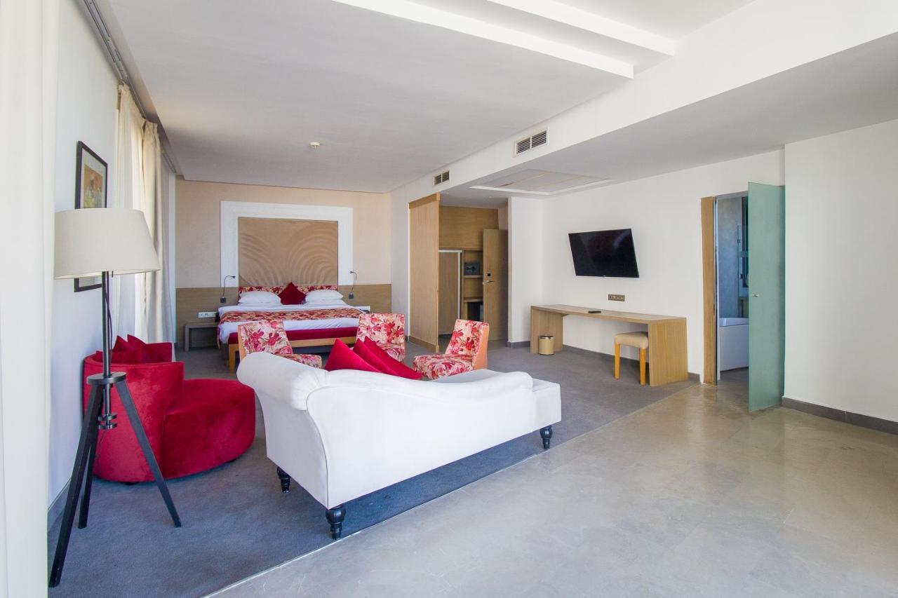 Mandarin Palace Hotel & Spa 丹吉尔 外观 照片 Suite